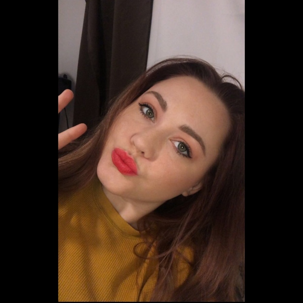 Meet your Posher, Brandi